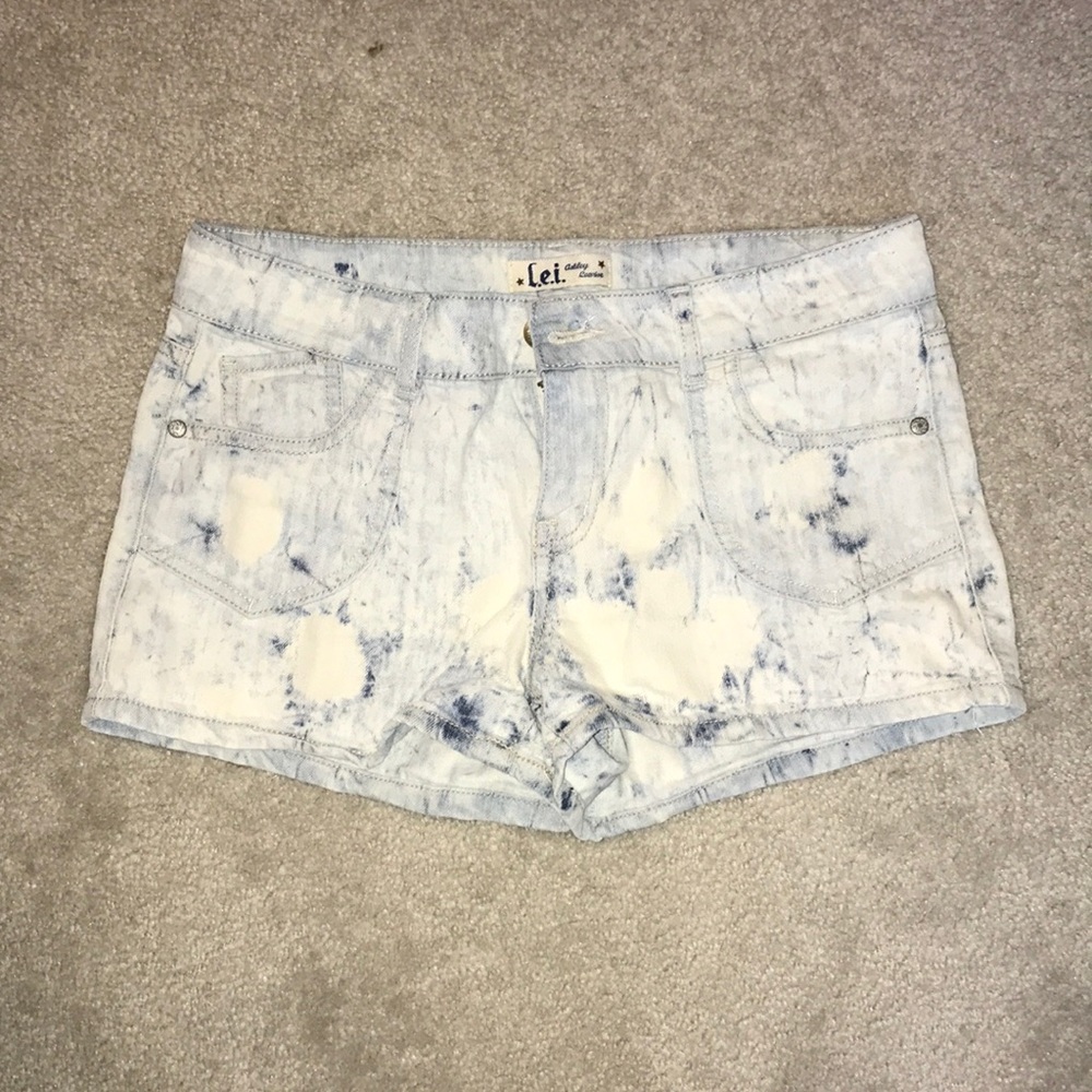 LEI jean shorts